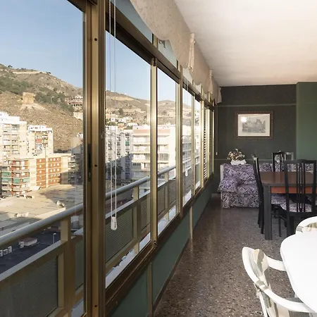 Marivent-a, 10-30 * Cullera